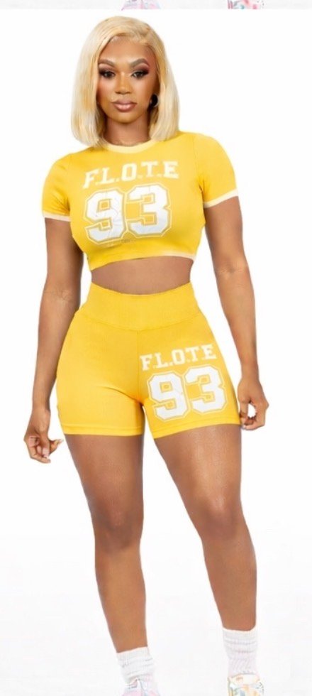 FLOTE Stylish Women's Gym Outfits